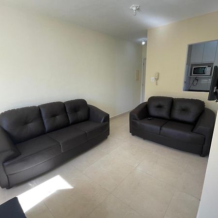 Apartamento Pratico A 850 Metros Da Praia Da Martim De Sa Caraguatatuba Exteriör bild